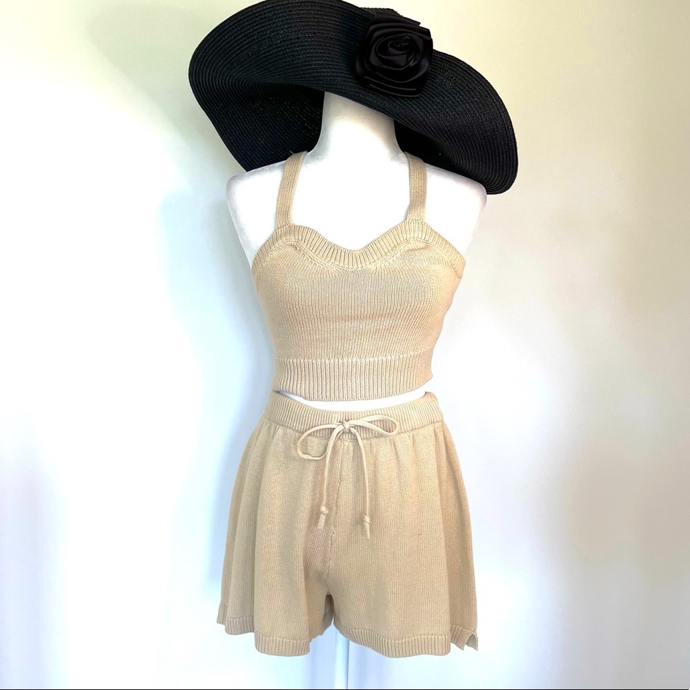 dh New York 2pcs Set Tan Tank Top & Shorts NWT